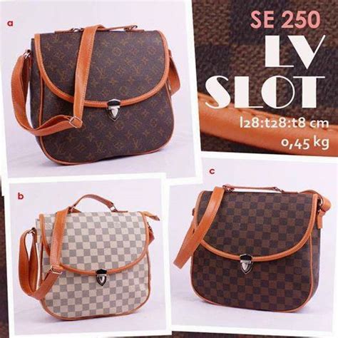 harga tas lv selempang|harga tas louis vuitton.